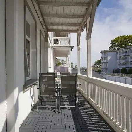 Meerloft * Goehren (Ruegen)